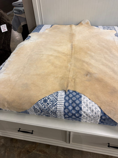 Authentic Cowhide Rug | Sunshine Cowhides #48293 Large