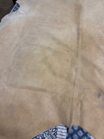 Authentic Cowhide Rug | Sunshine Cowhides #48293 Large