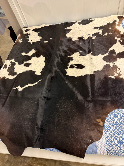 Authentic Cowhide Rug | Sunshine Cowhides #55555 Large