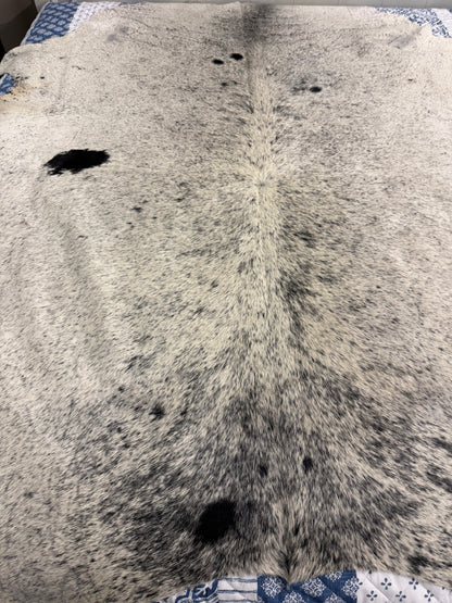 Authentic Cowhide Rug | Sunshine Cowhides #49669 Large