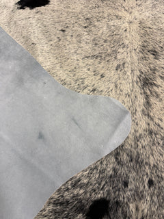 Authentic Cowhide Rug | Sunshine Cowhides #49669 Large