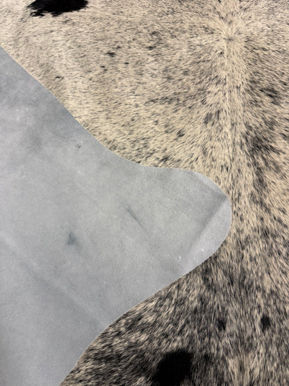Authentic Cowhide Rug | Sunshine Cowhides #49669 Large