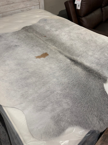 Authentic Cowhide Rug | Sunshine Cowhides #47974 Small