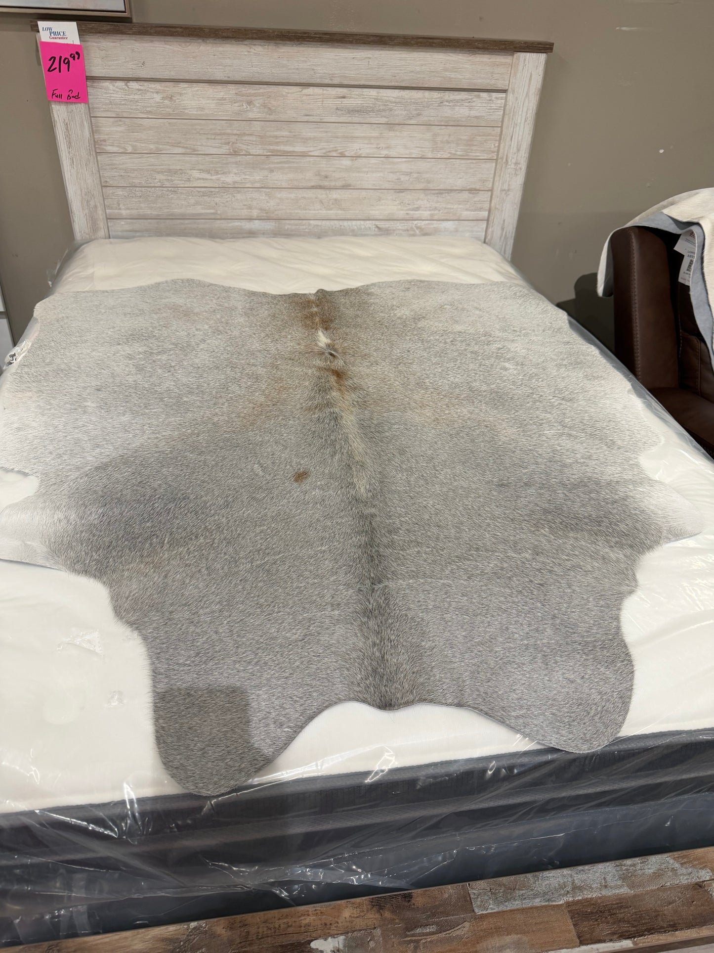 Authentic Cowhide Rug | Sunshine Cowhides #47982 Small