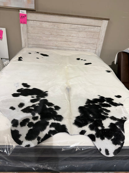 Authentic Cowhide Rug | Sunshine Cowhides #47976 Small