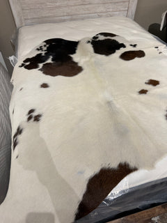 Authentic Cowhide Rug | Sunshine Cowhides #47935 Small