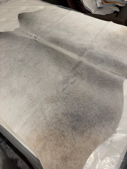 Authentic Cowhide Rug | Sunshine Cowhides #47951 Small