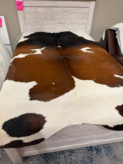 Authentic Cowhide Rug | Sunshine Cowhides #50820 Large