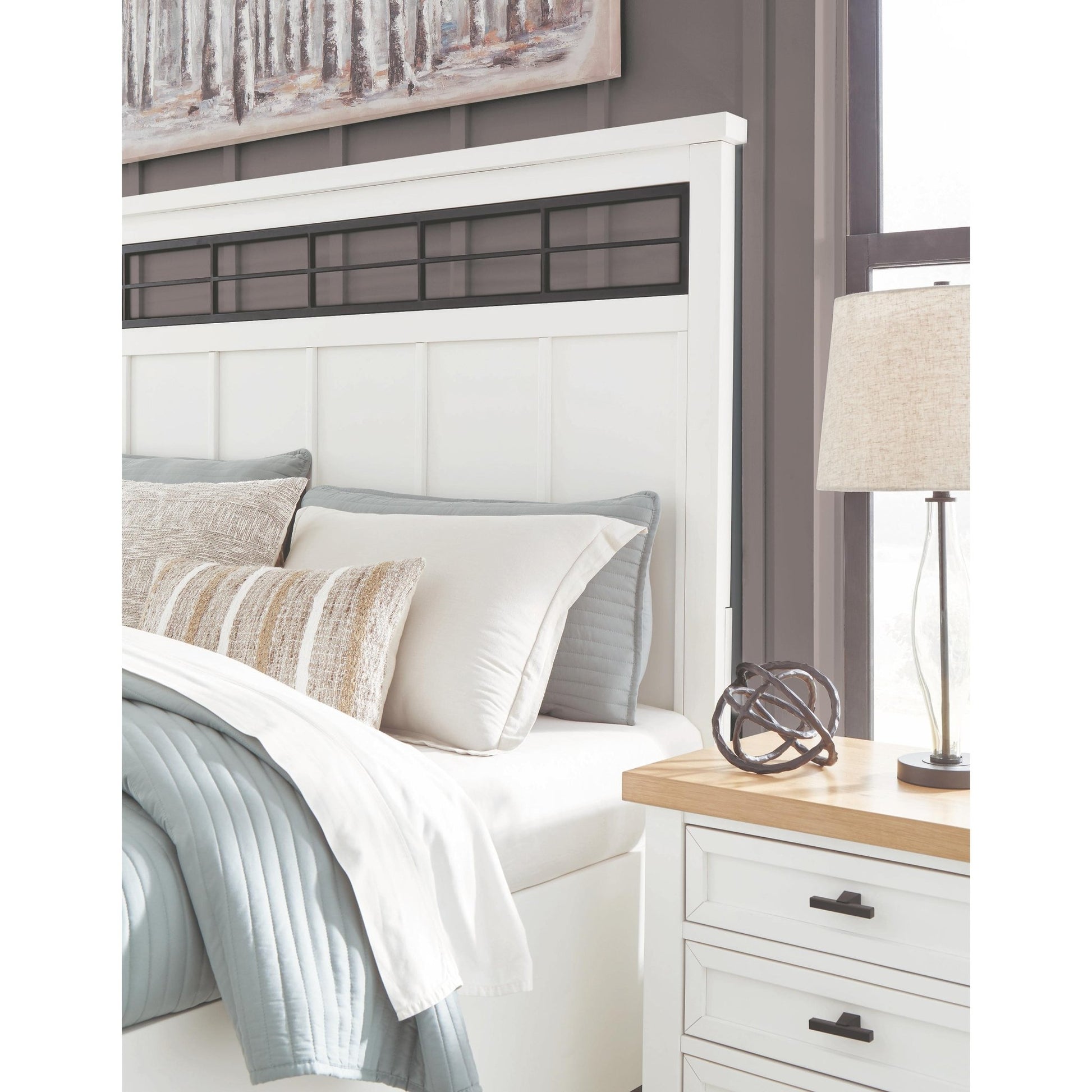 Benchcraft Ashbryn B844B4 King Panel Storage Bed - American Furniture of Slidell