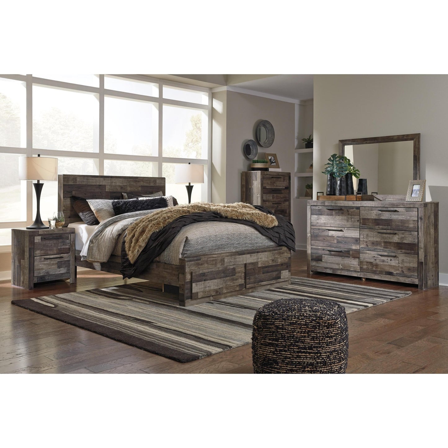 Benchcraft Derekson B200B81 6 pc King Panel Bedroom Set - American Furniture of Slidell