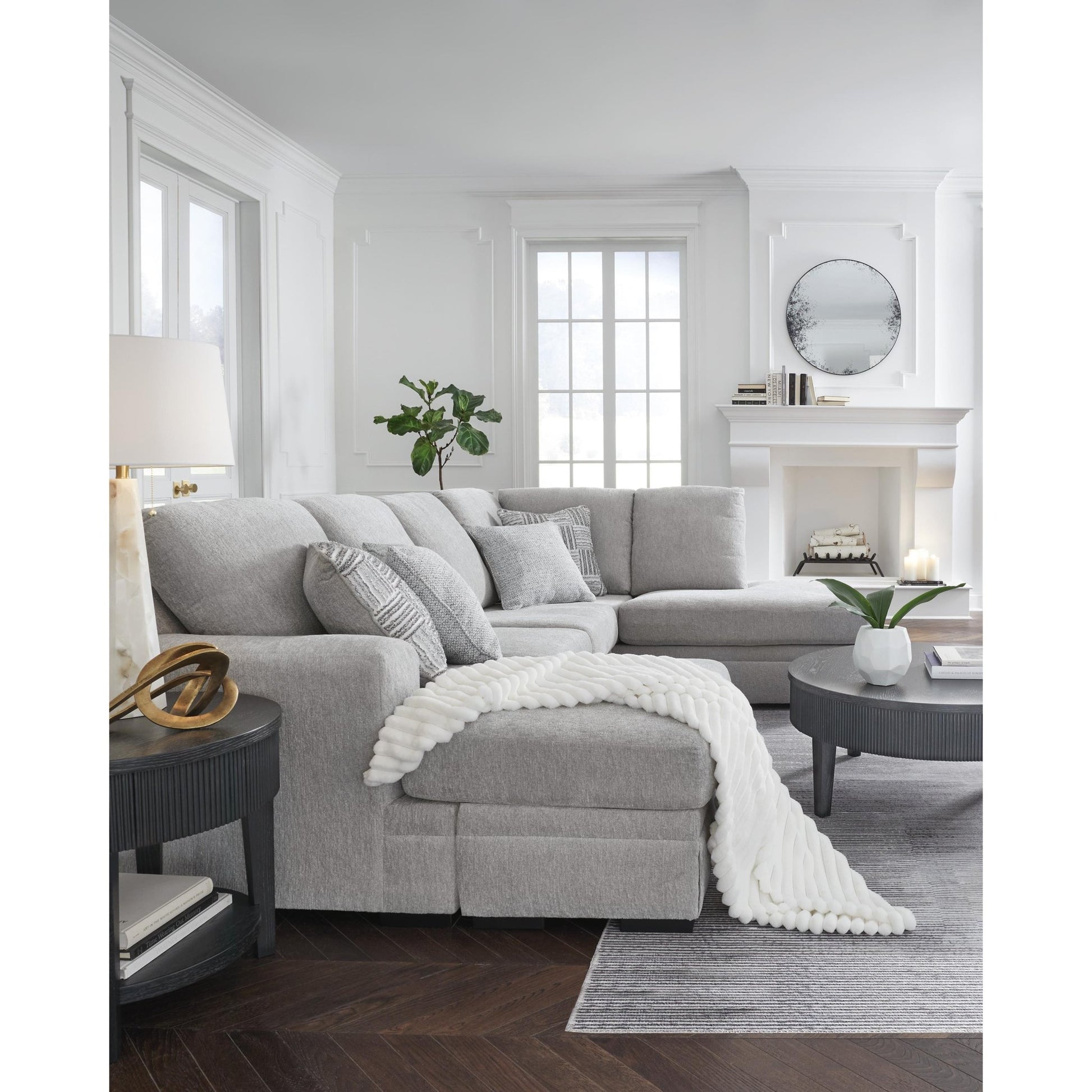Benchcraft Gabyleigh 20904S1 2 pc Sectional with Chaise - American Furniture of Slidell