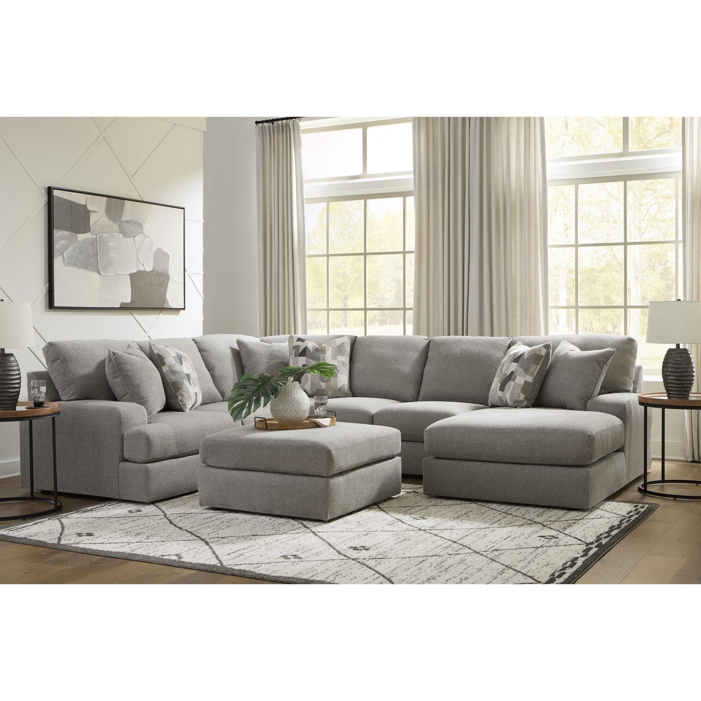 Benchcraft Lindon Fabric 3 pc Sectional 8470417/8470430/8470455 - American Furniture of Slidell