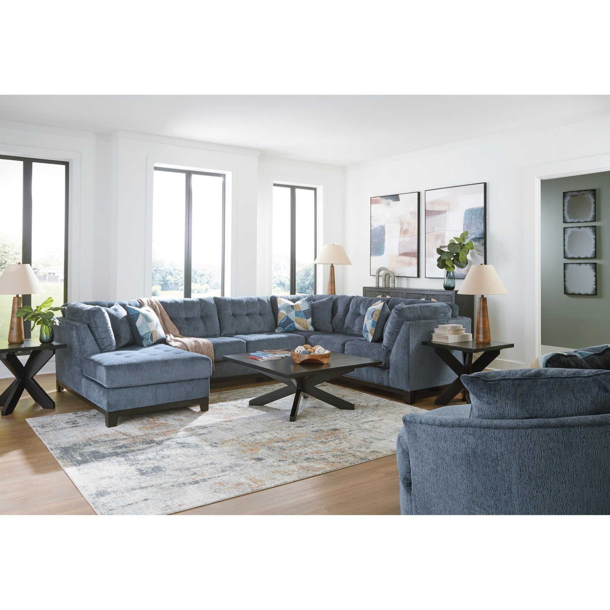 BenchCraft Maxon Place Sofa