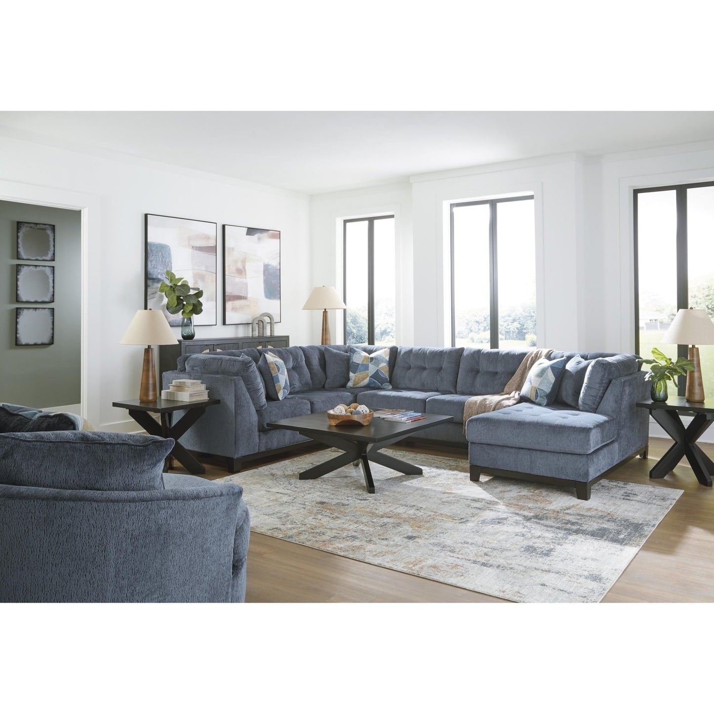 Benchcraft Maxon Place 33003S2 3 pc Sectional with Chaise - American Furniture of Slidell