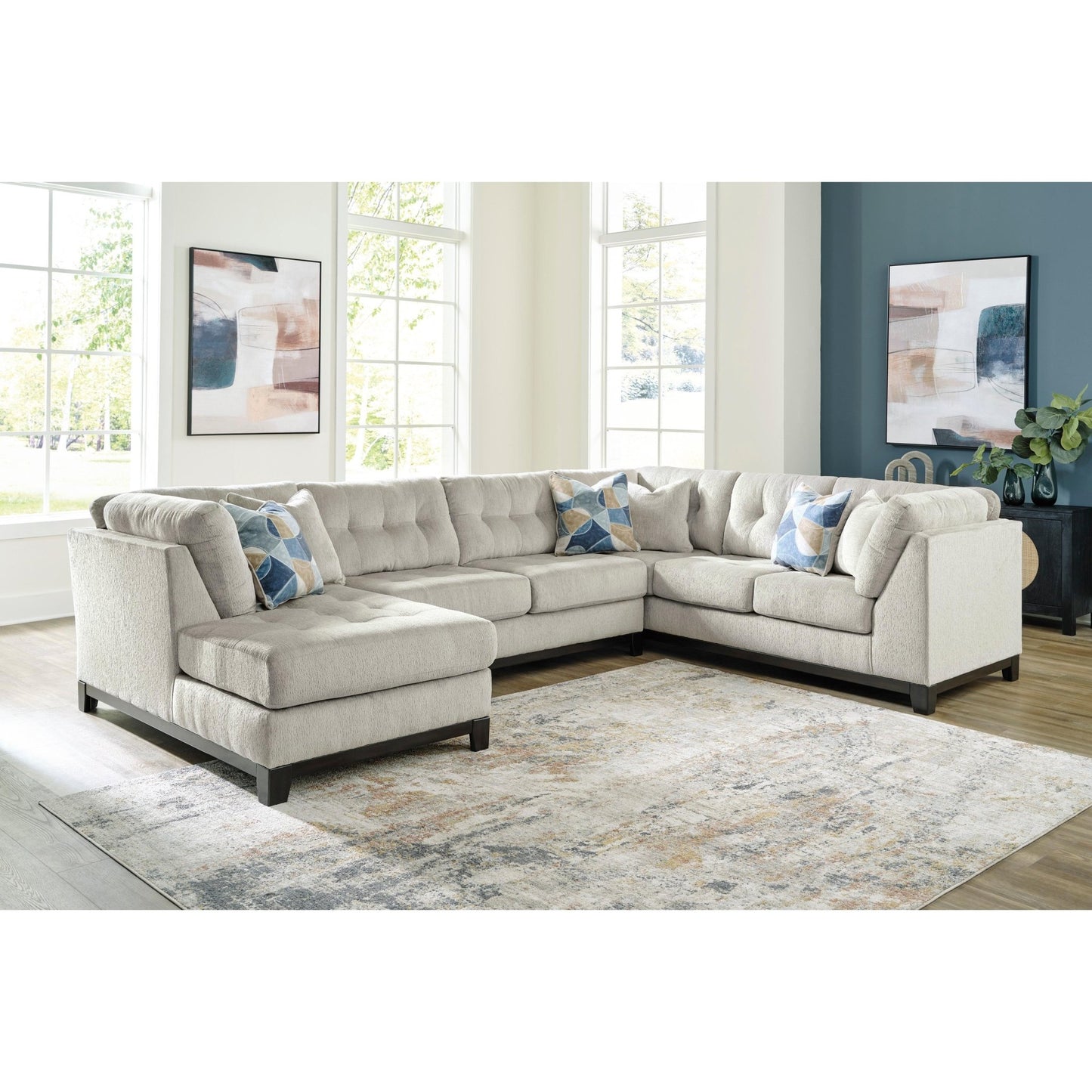 Benchcraft Maxon Place 33004S1 3 pc Sectional with Chaise - American Furniture of Slidell