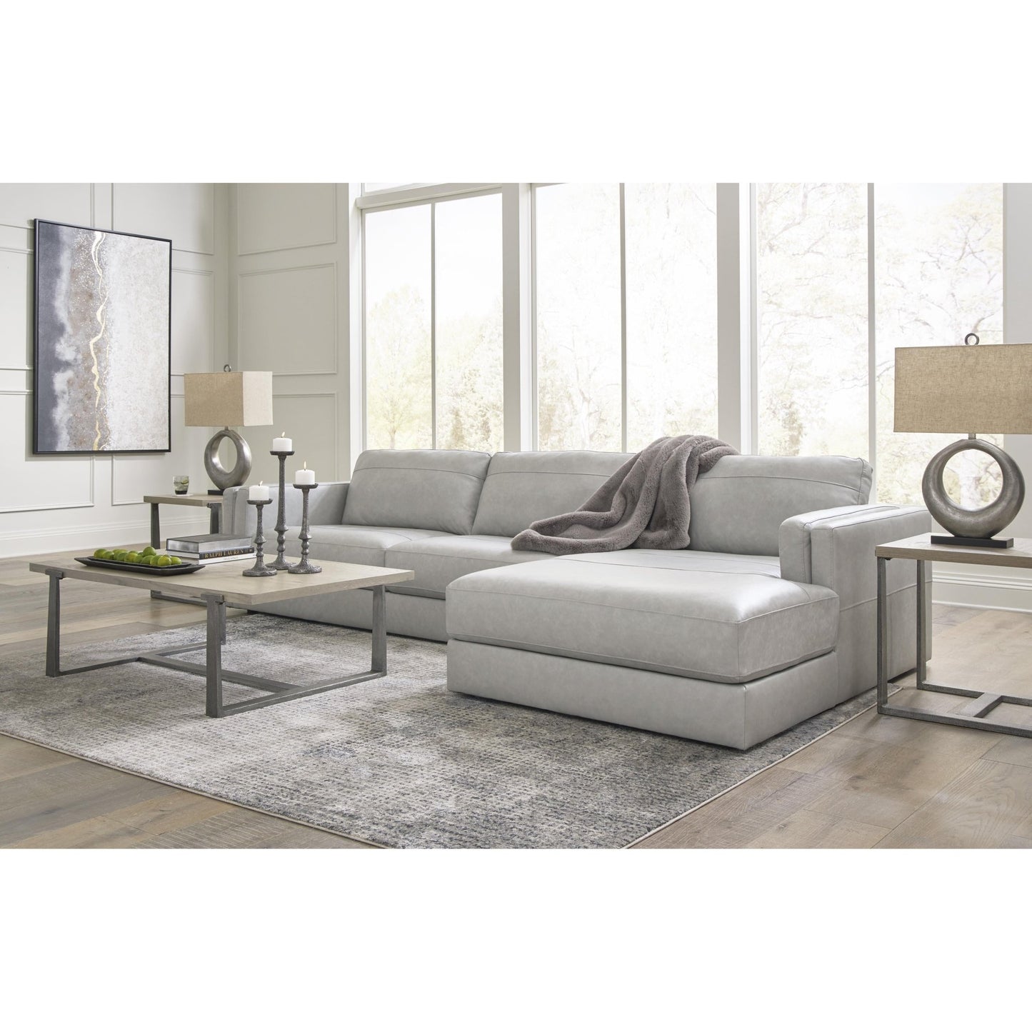 Signature Design by Ashley Amiata 57404S2 2 pc Sectional with Chaise - American Furniture of Slidell