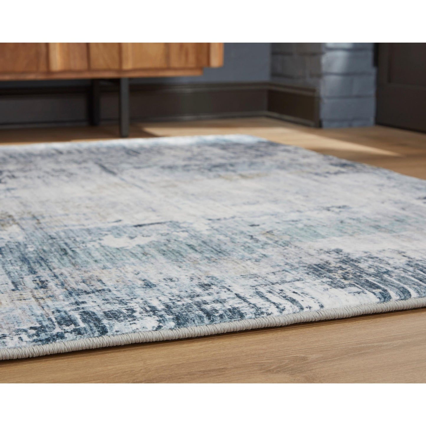 Signature Design by Ashley Arlenmont R407482 Memory Foam Medium Rug - American Furniture of Slidell