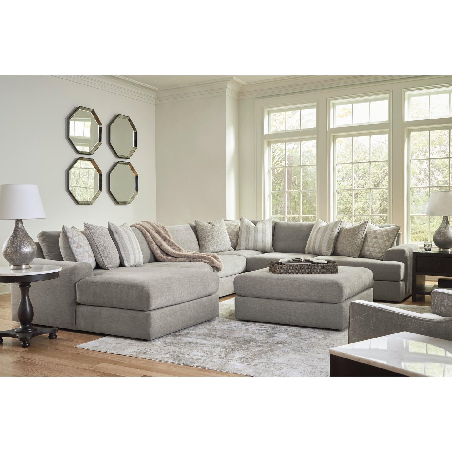 Signature Design by Ashley Avaliyah 58103S13 6 pc Sectional - American Furniture of Slidell