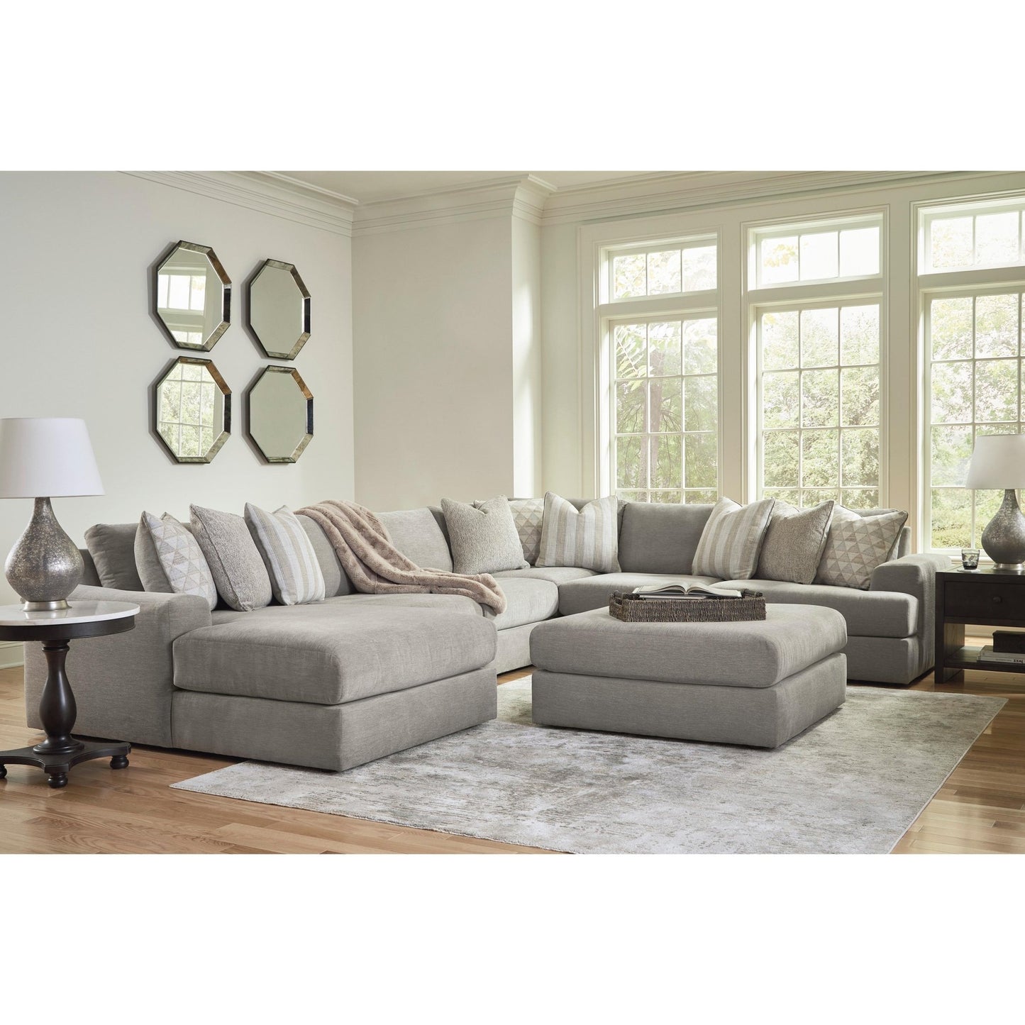 Signature Design by Ashley Avaliyah 58103S13 6 pc Sectional - American Furniture of Slidell