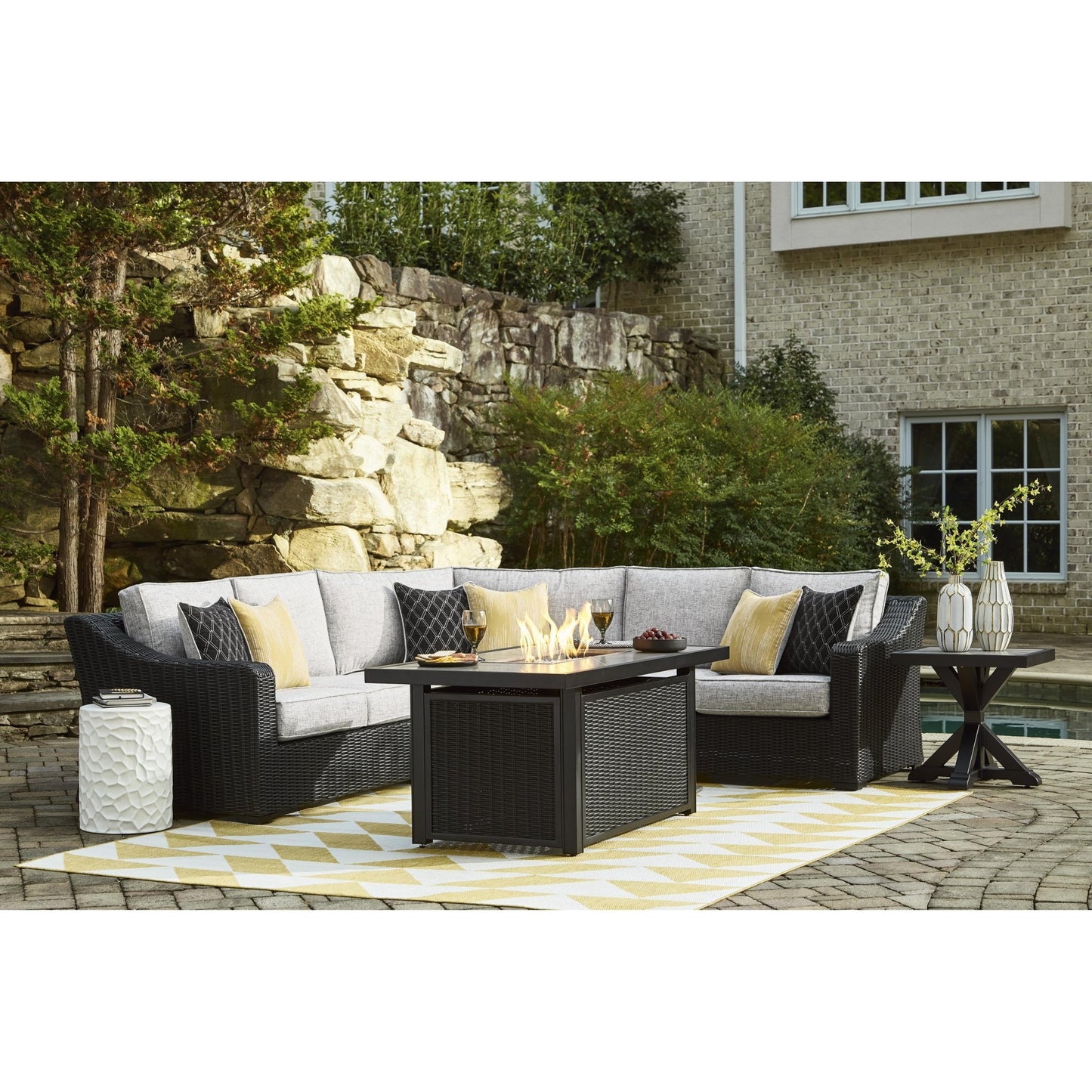 Signature Design by Ashley Beachcroft P792P1 3 pc Outdoor Sectional - American Furniture of Slidell