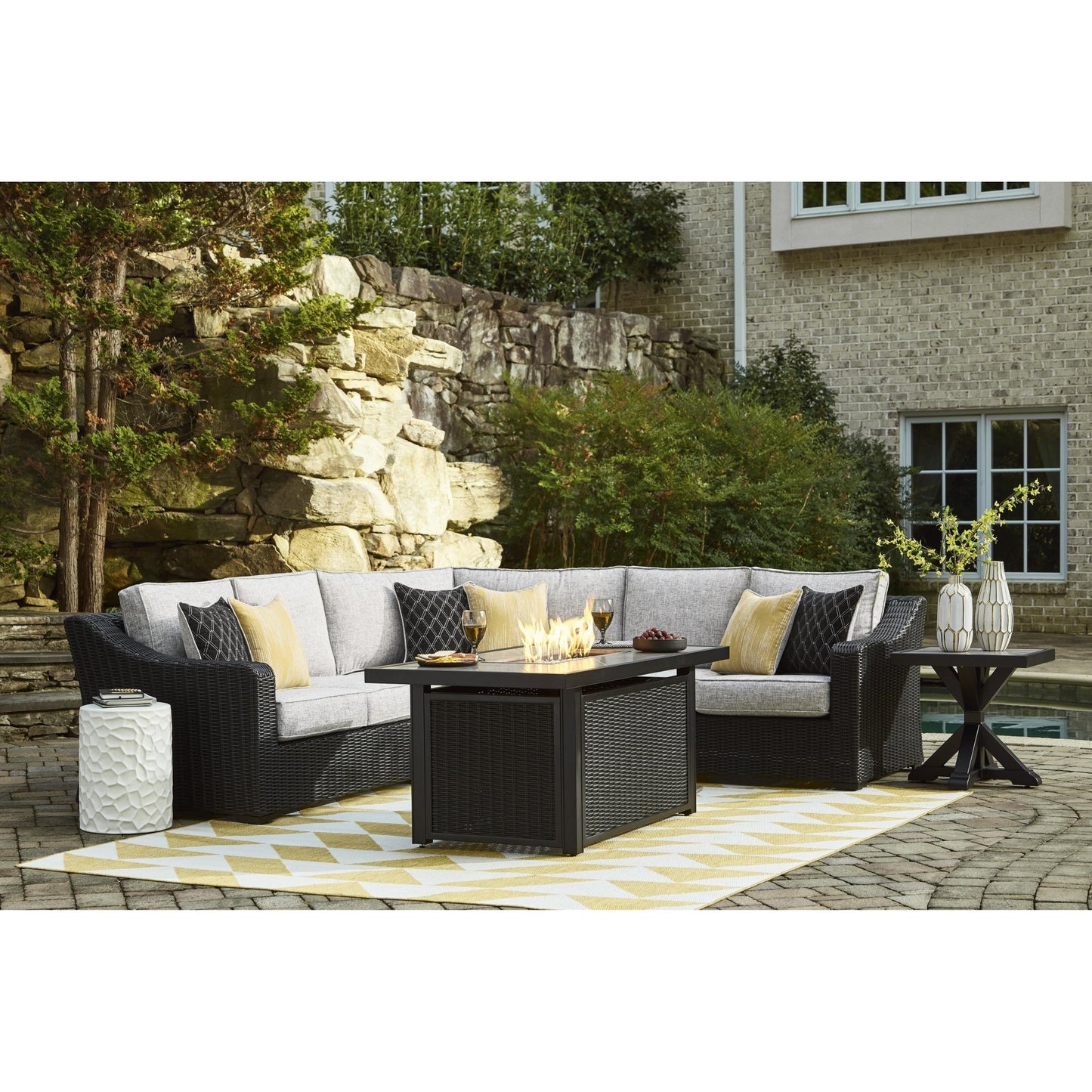 Signature Design by Ashley Beachcroft P792P1 3 pc Outdoor Sectional - American Furniture of Slidell