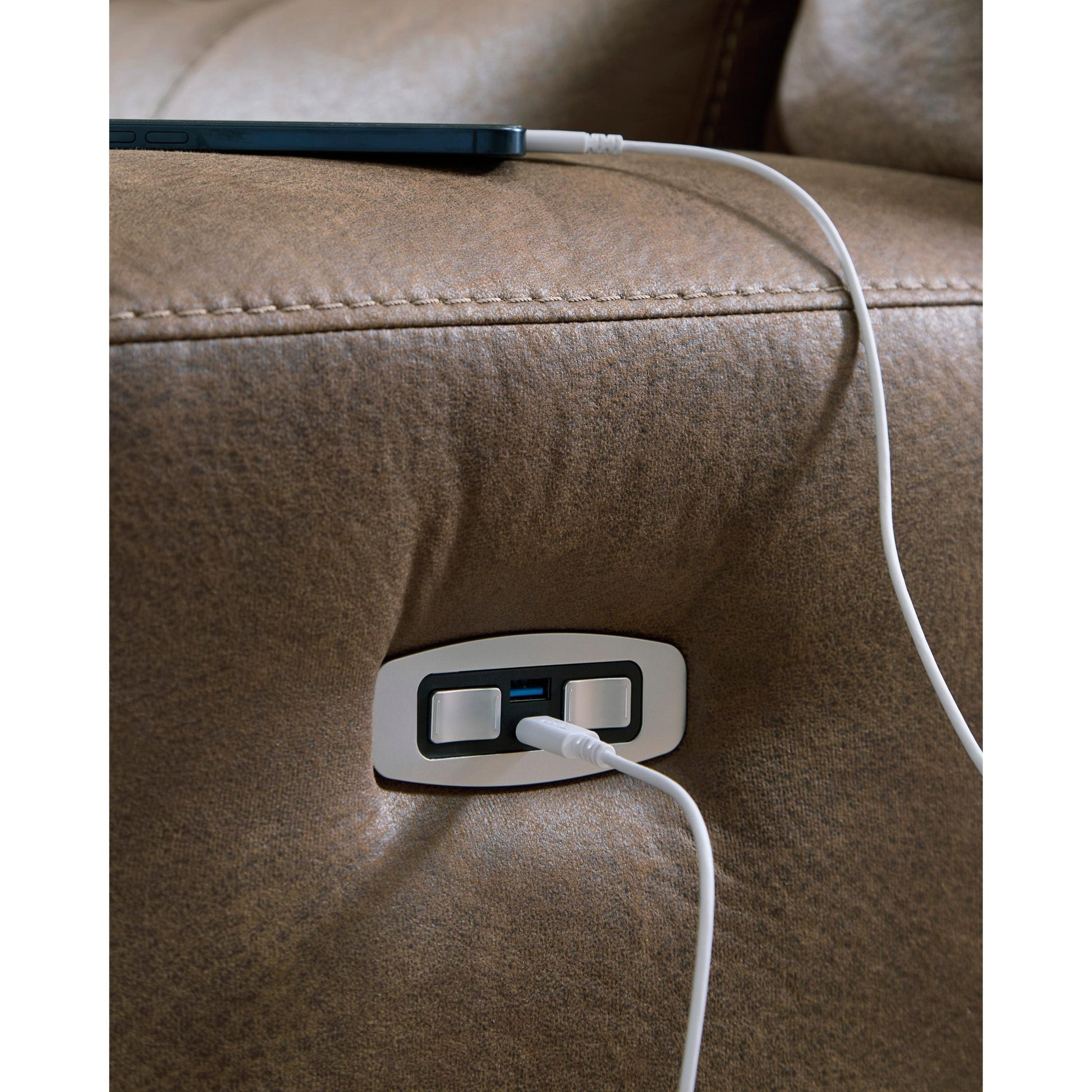 Signature Design by Ashley Beckley Place PC9180218 Power Reclining Loveseat with Console and Adjustable Headrest - American Furniture of Slidell