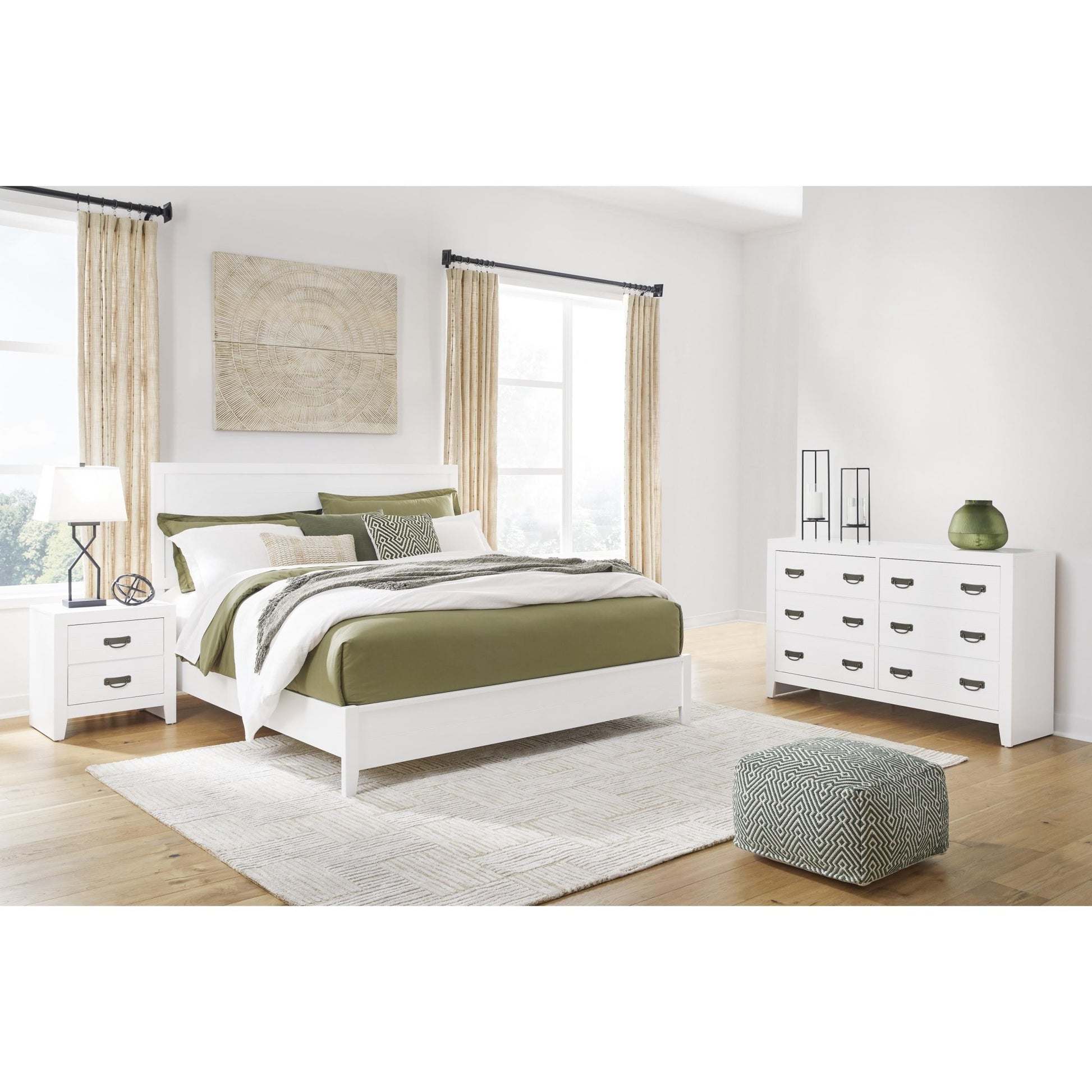 Signature Design by Ashley Binterglen B427B8 King Panel Bed - American Furniture of Slidell
