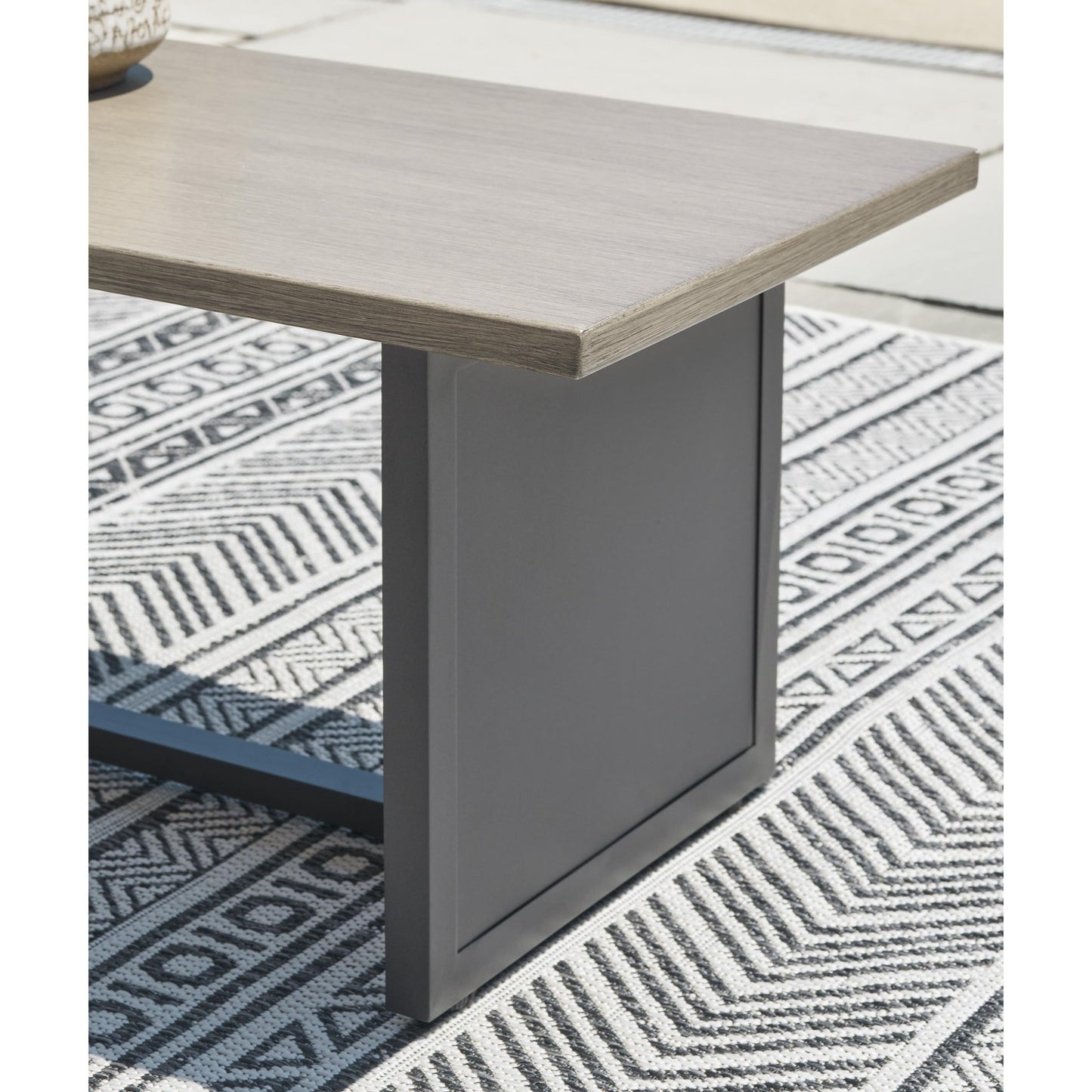 Signature Design by Ashley Bree Zee P160 - 703 Rectangular End Table - American Furniture of Slidell