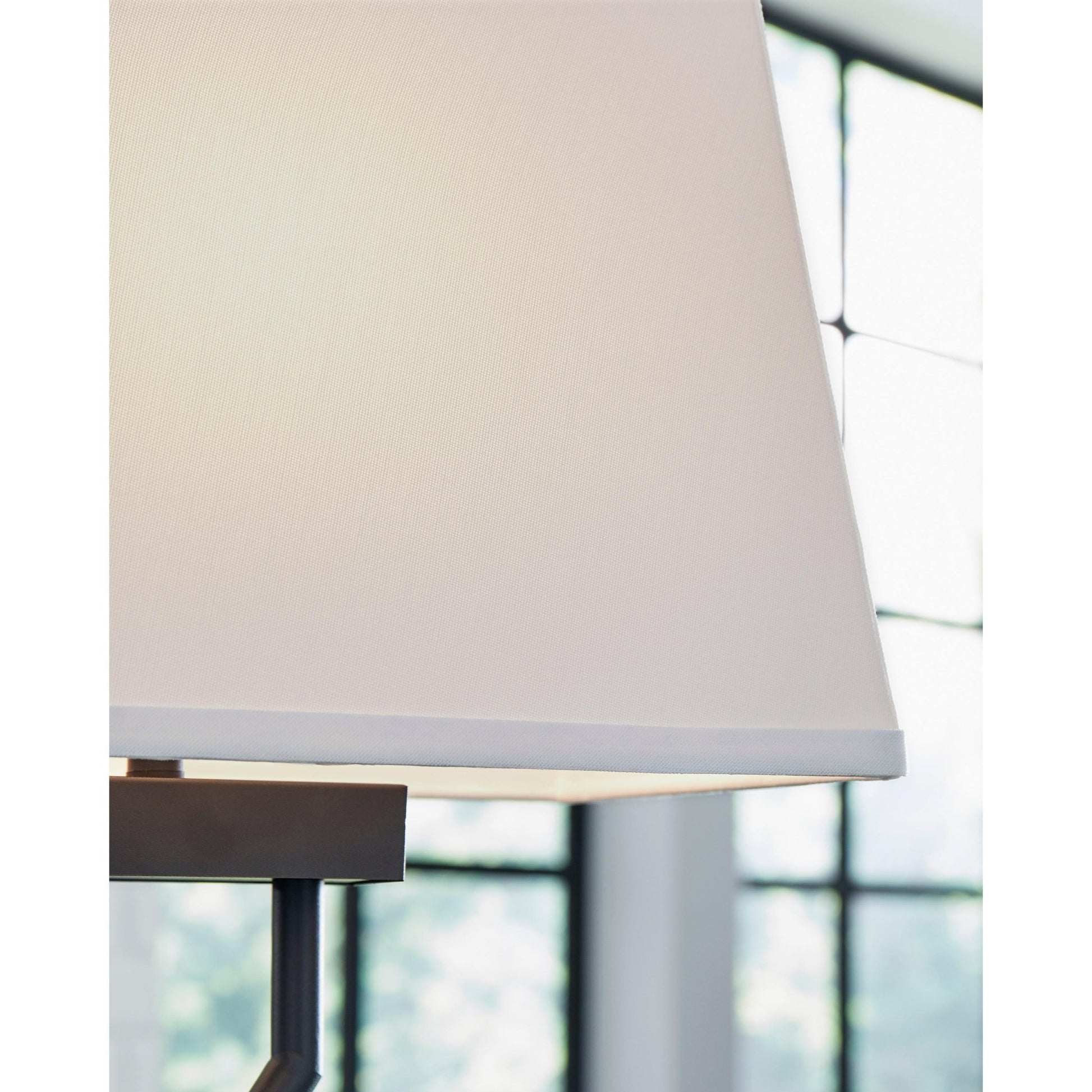 Signature Design by Ashley Brookthrone L204514 Metal Table Lamp - American Furniture of Slidell