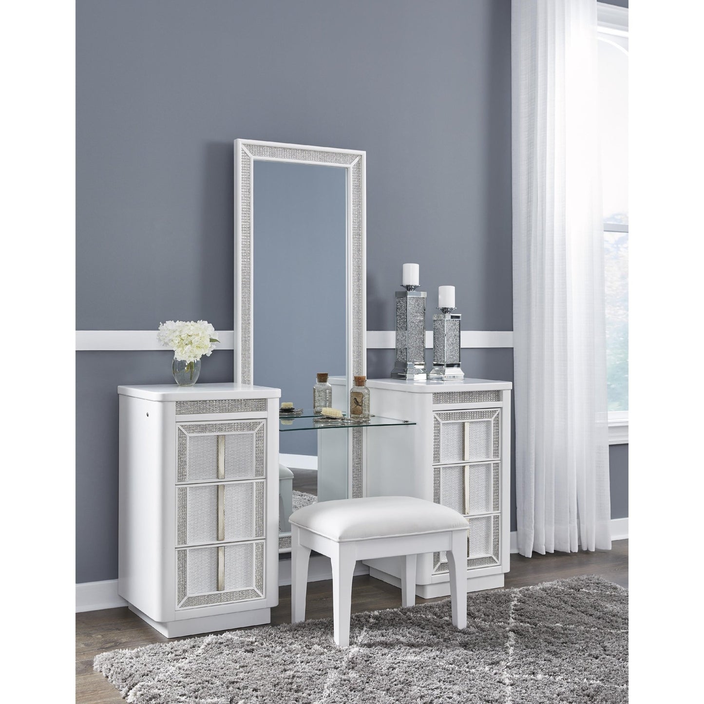 Signature Design by Ashley Chalanna B822B7 Vanity with Mirror - American Furniture of Slidell