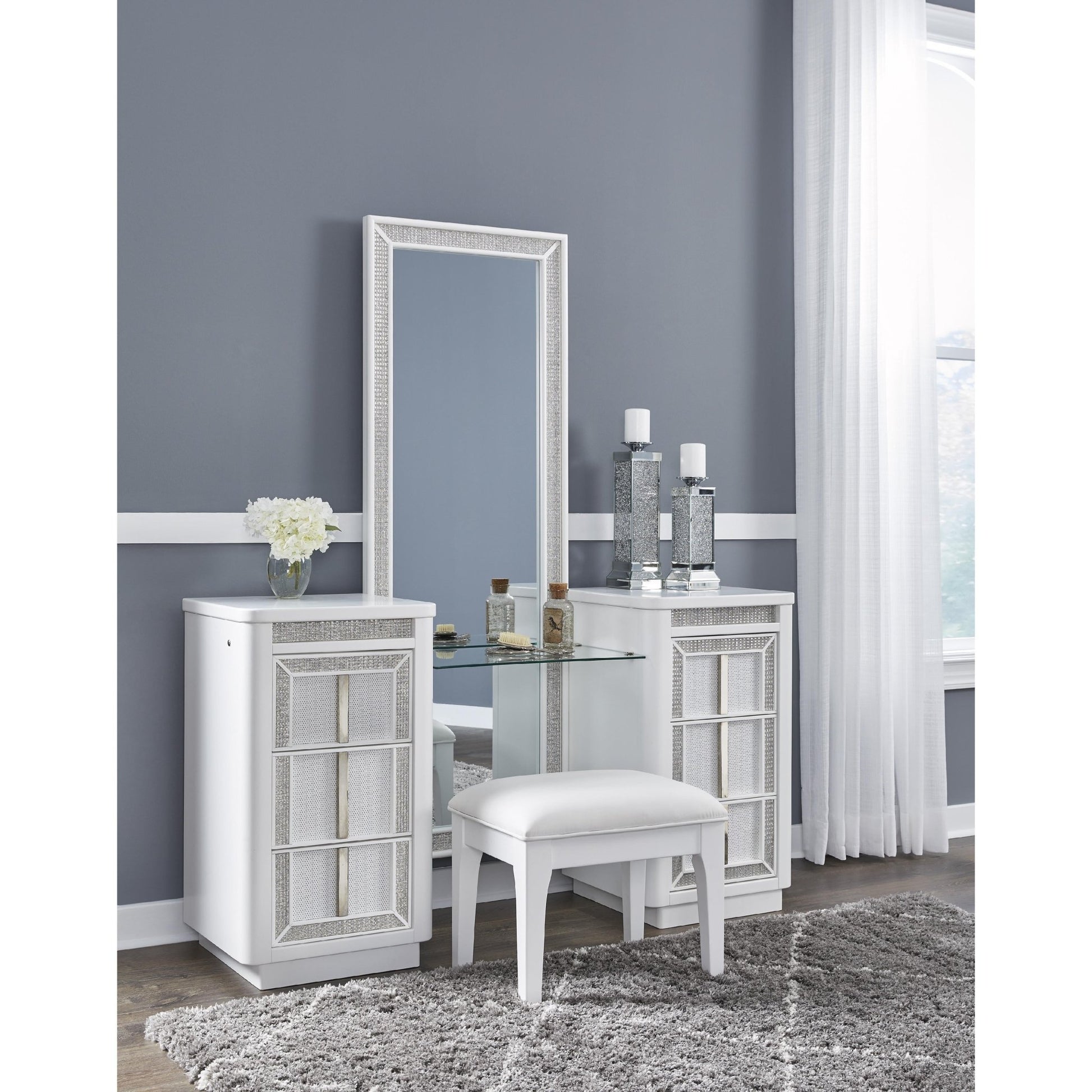 Signature Design by Ashley Chalanna B822B7 Vanity with Mirror - American Furniture of Slidell