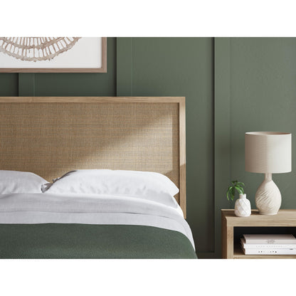 Signature Design by Ashley Cielden B1199B3 Queen Panel Bed - American Furniture of Slidell