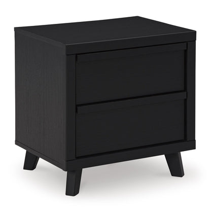 Signature Design by Ashley Danziar B1013B27 6 pc Queen Panel Bedroom Set - American Furniture of Slidell