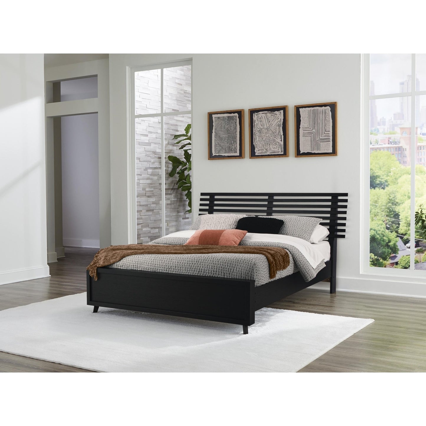 Signature Design by Ashley Danziar B1013B4 Queen Slat Panel Bed - American Furniture of Slidell