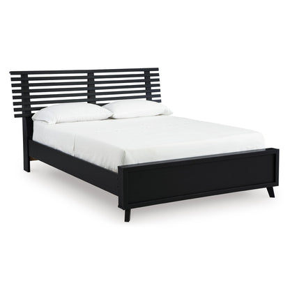 Signature Design by Ashley Danziar B1013B4 Queen Slat Panel Bed - American Furniture of Slidell