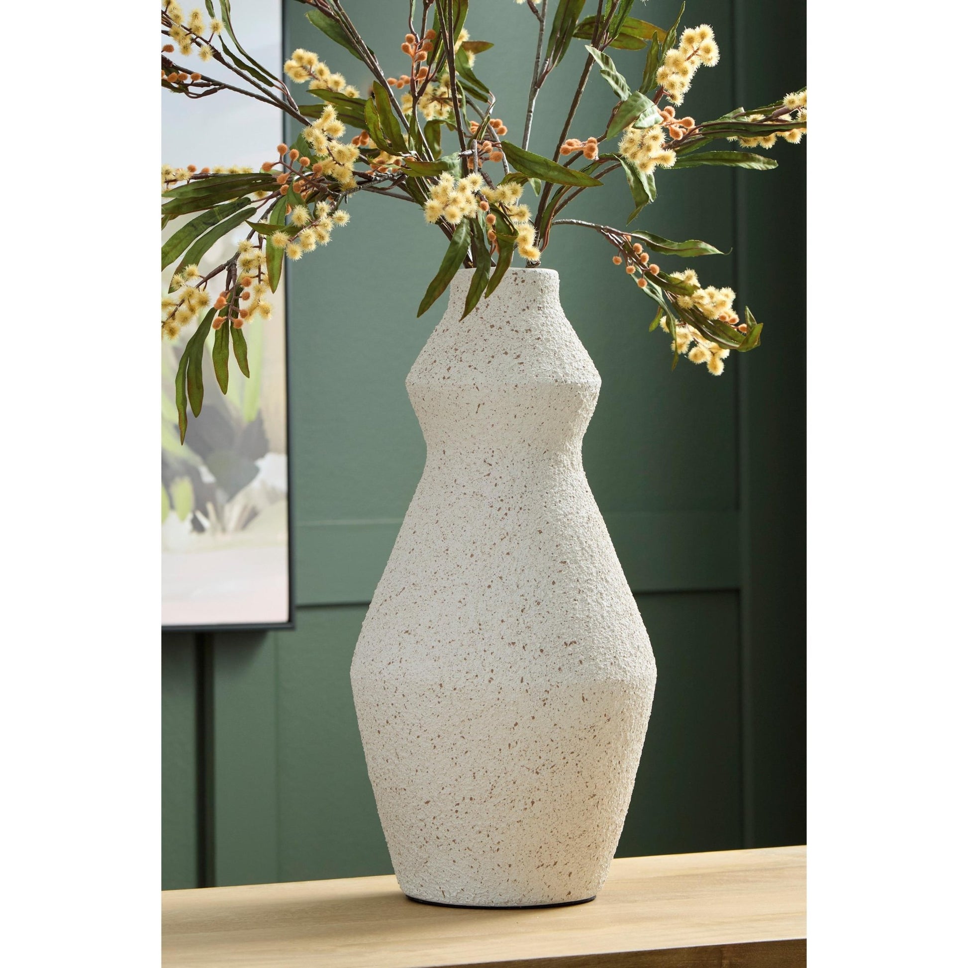Signature Design by Ashley Dawthorne A2000851 Vase - American Furniture of Slidell