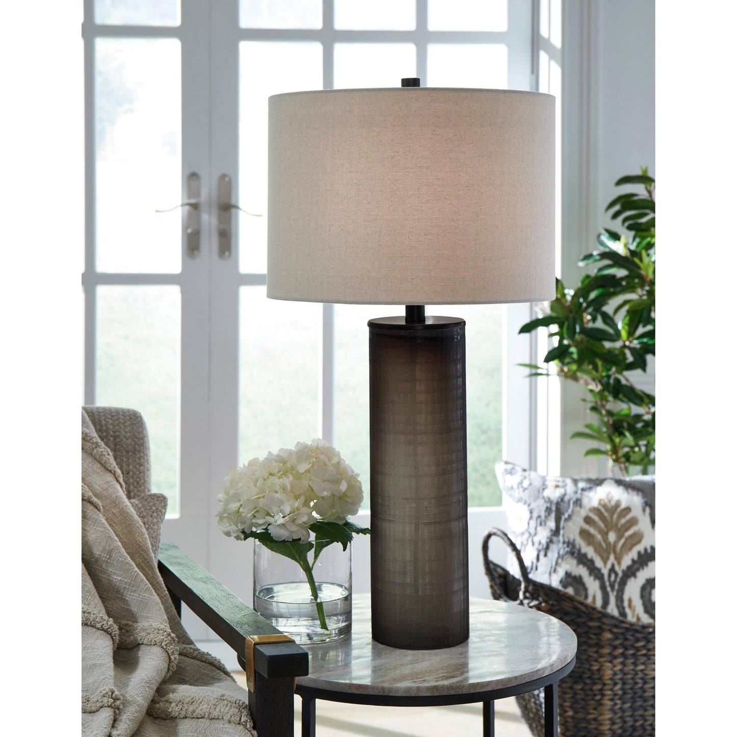 Signature Design by Ashley Dingerly L430824 Glass Table Lamp - American Furniture of Slidell