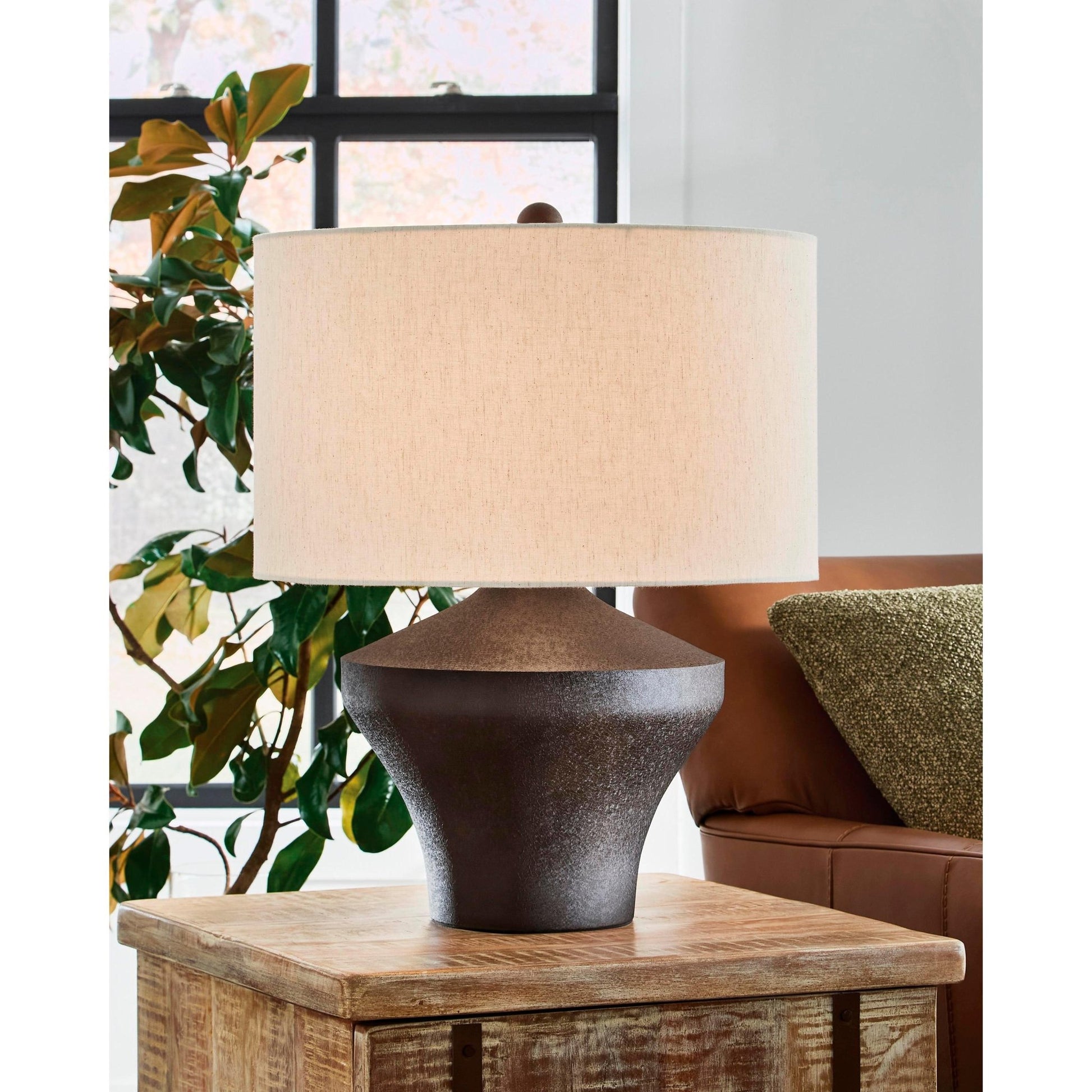 Signature Design by Ashley Dolanham Table Lamp L207674 - American Furniture of Slidell