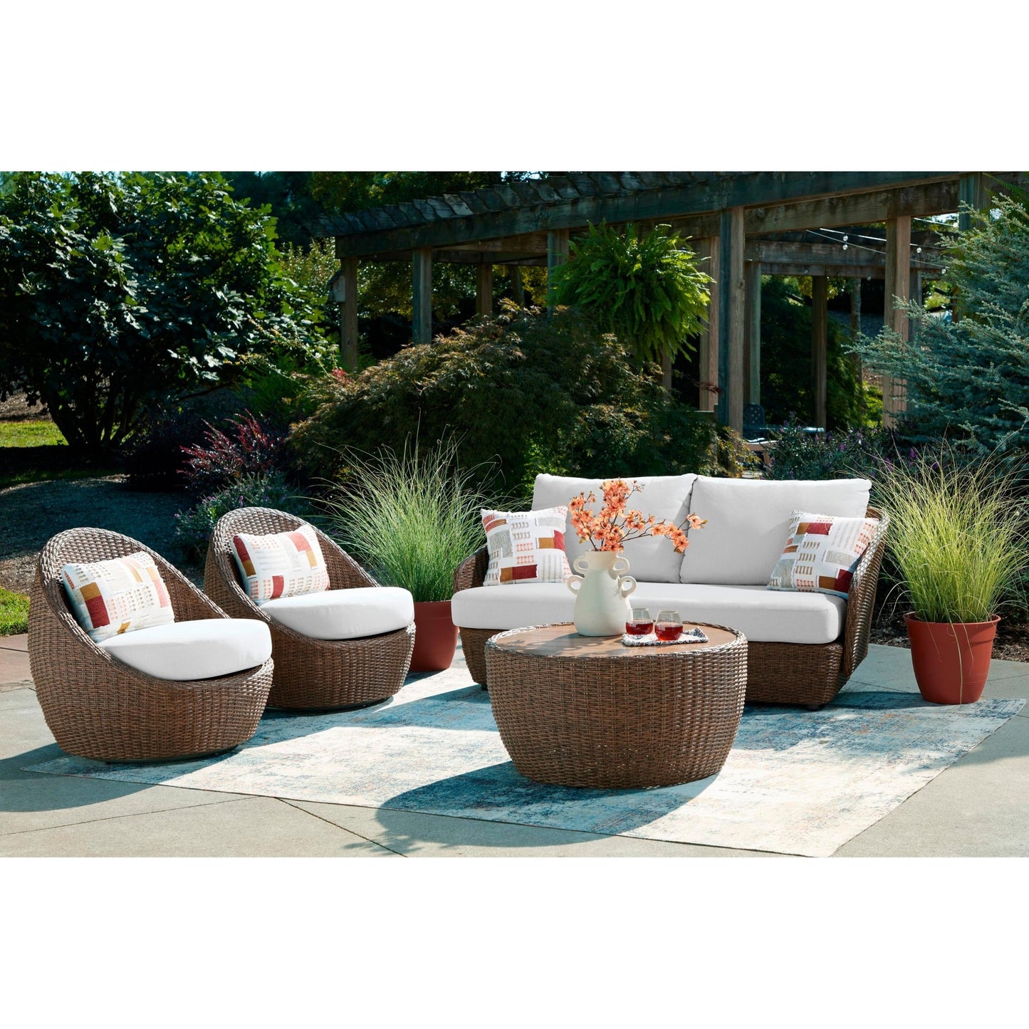 Signature Design by Ashley Double Point PCP503 - 708 Round Cocktail Table - American Furniture of Slidell