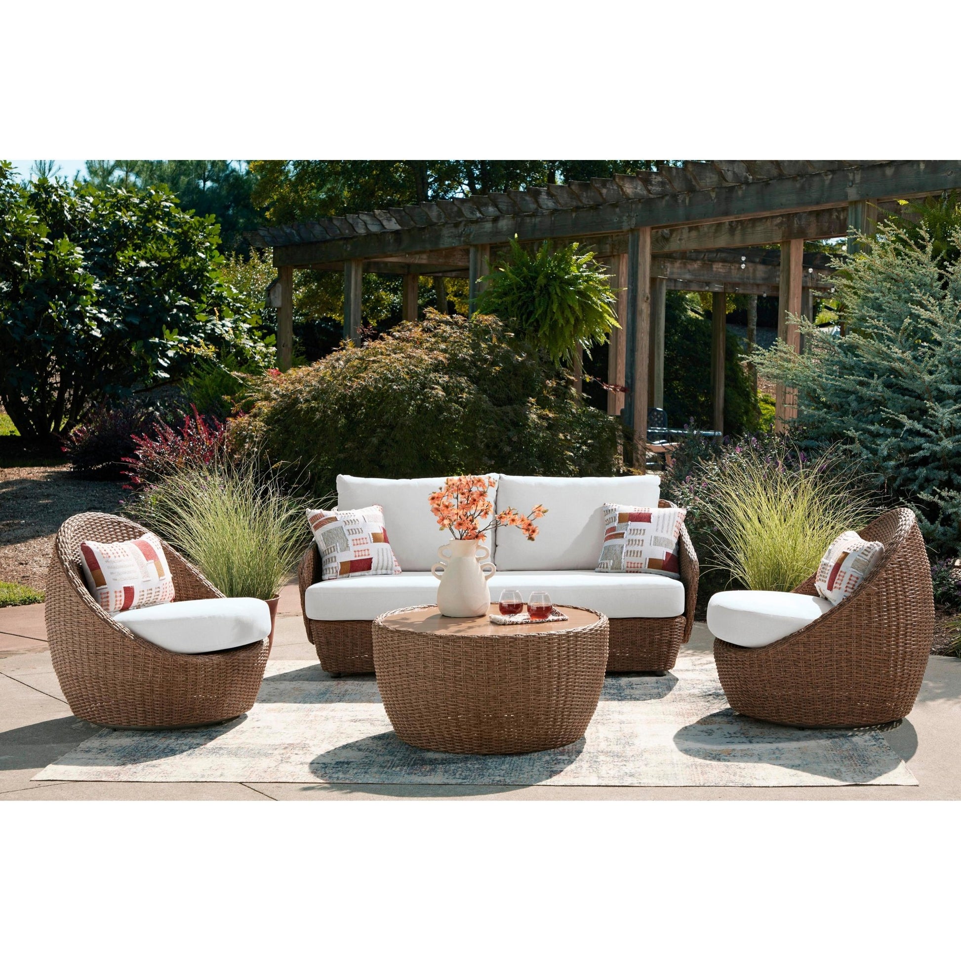 Signature Design by Ashley Double Point PCP503 - 708 Round Cocktail Table - American Furniture of Slidell