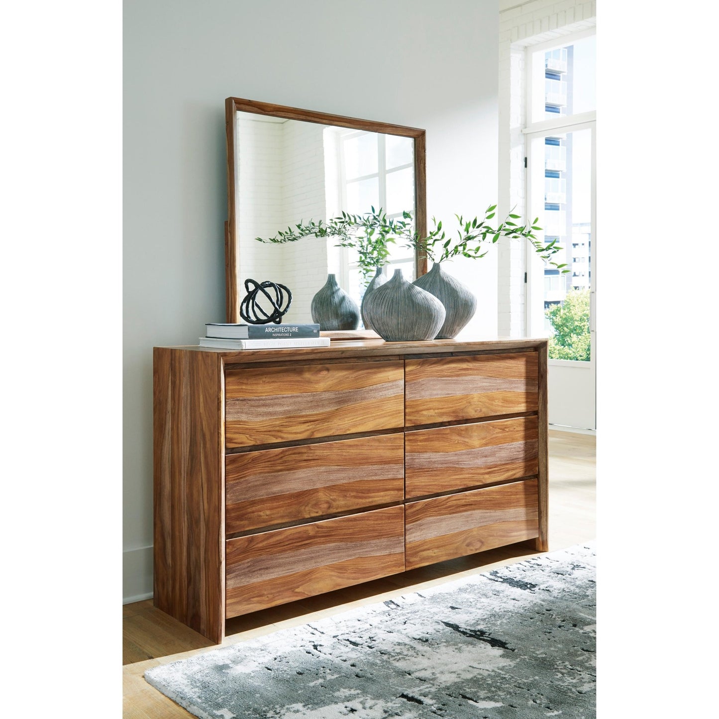 Signature Design by Ashley Dressonni B790 8 pc Queen Panel Bedroom Set - American Furniture of Slidell