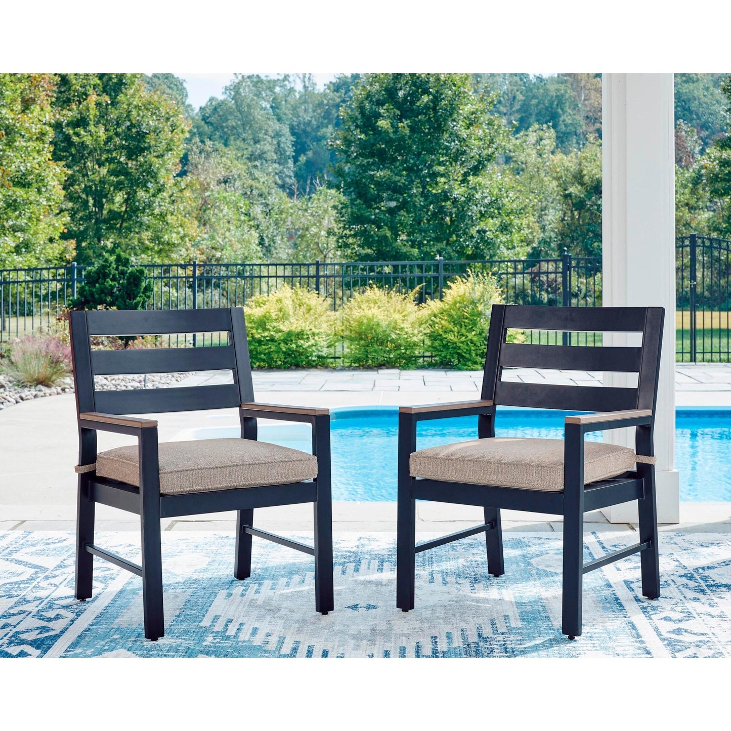 Signature Design by Ashley East Beach PCP587 - 602A Swivel Chair with Cushion - American Furniture of Slidell