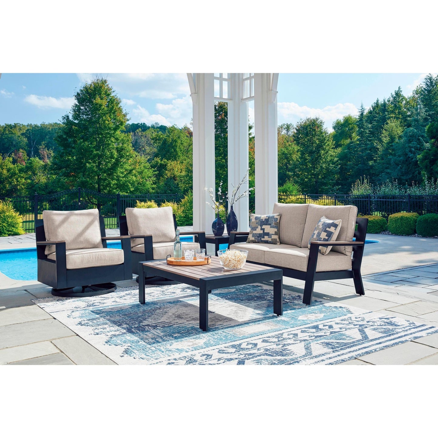 Signature Design by Ashley East Beach PCP587 - 701 Rectangular Cocktail Table - American Furniture of Slidell