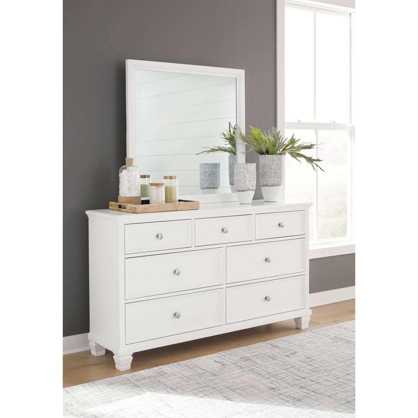 Signature Design by Ashley Fortman B680 7 pc Queen Panel Bedroom Set - American Furniture of Slidell