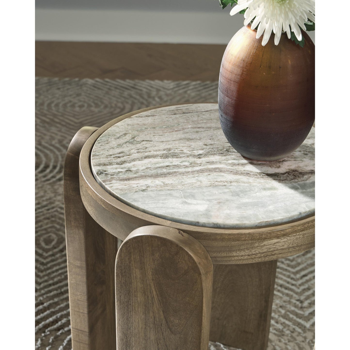 Signature Design by Ashley Gavrilley A4000722 Accent Table - American Furniture of Slidell
