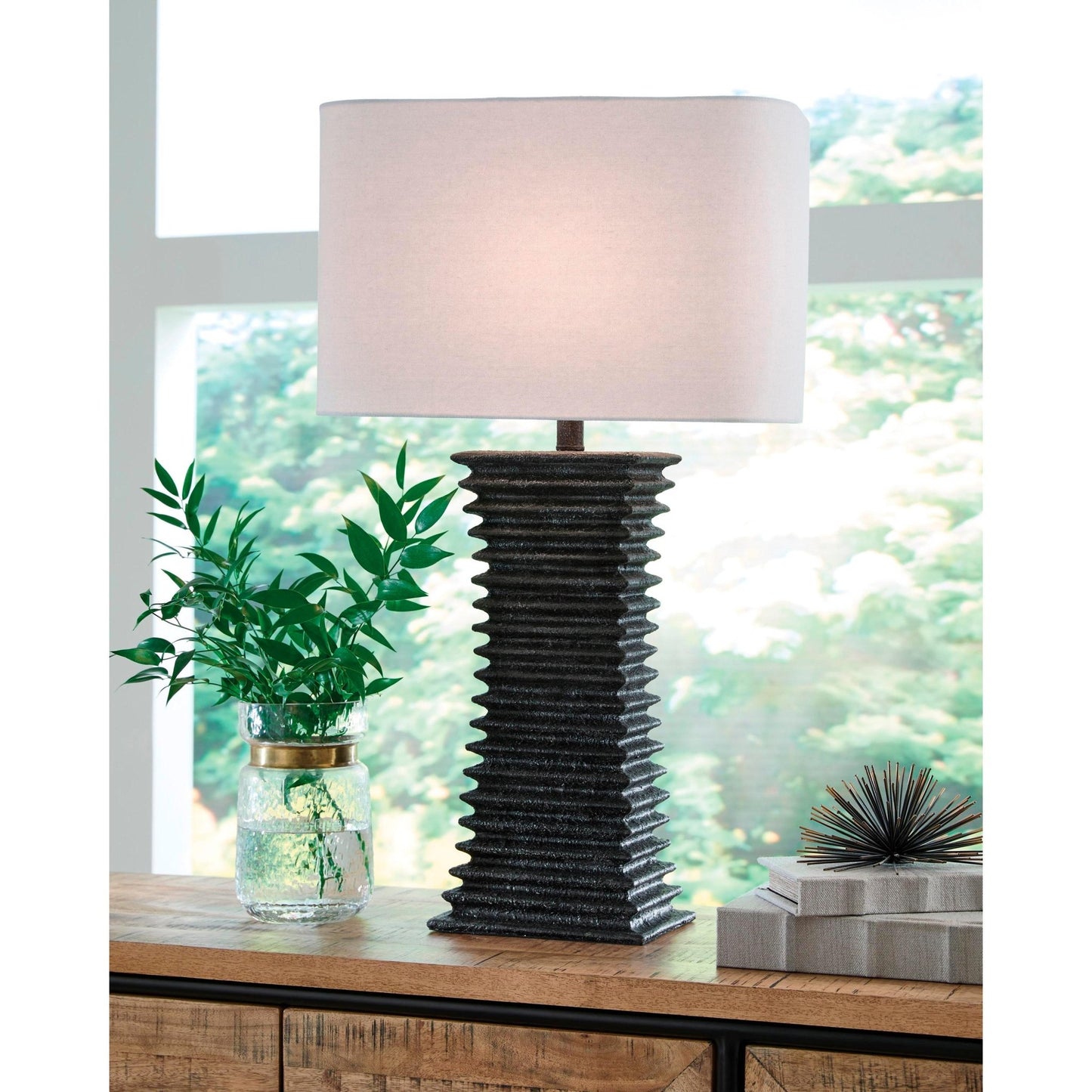 Signature Design by Ashley Golzar Table Lamp L236094 - American Furniture of Slidell