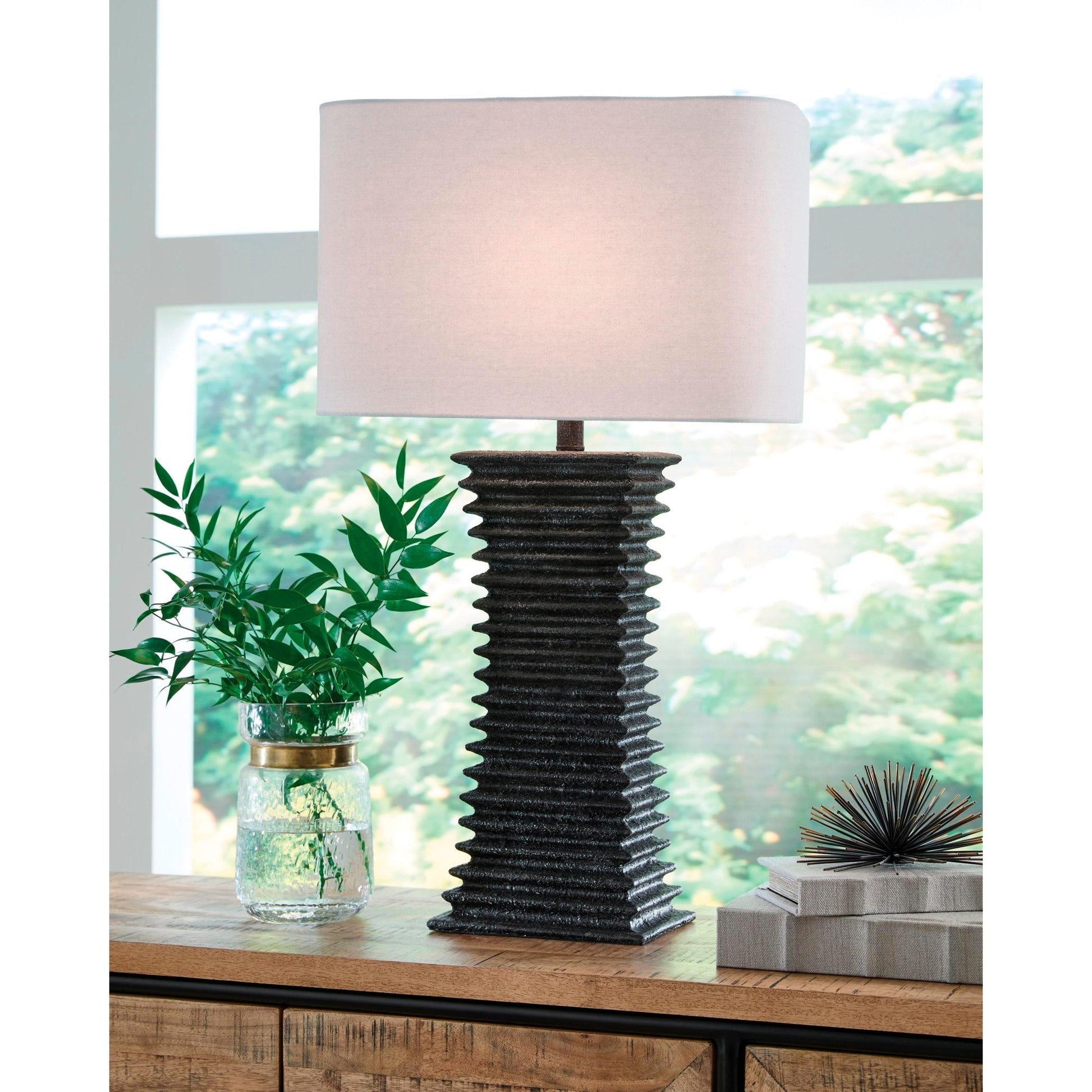Signature Design by Ashley Golzar Table Lamp L236094 - American Furniture of Slidell