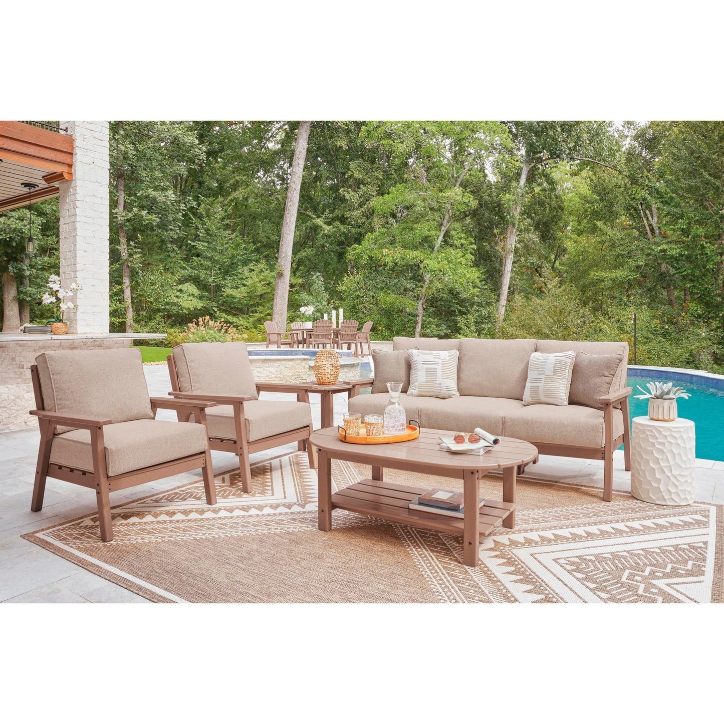 Signature Design by Ashley Grover Beach PCP422 - 706 Oval End Table - American Furniture of Slidell