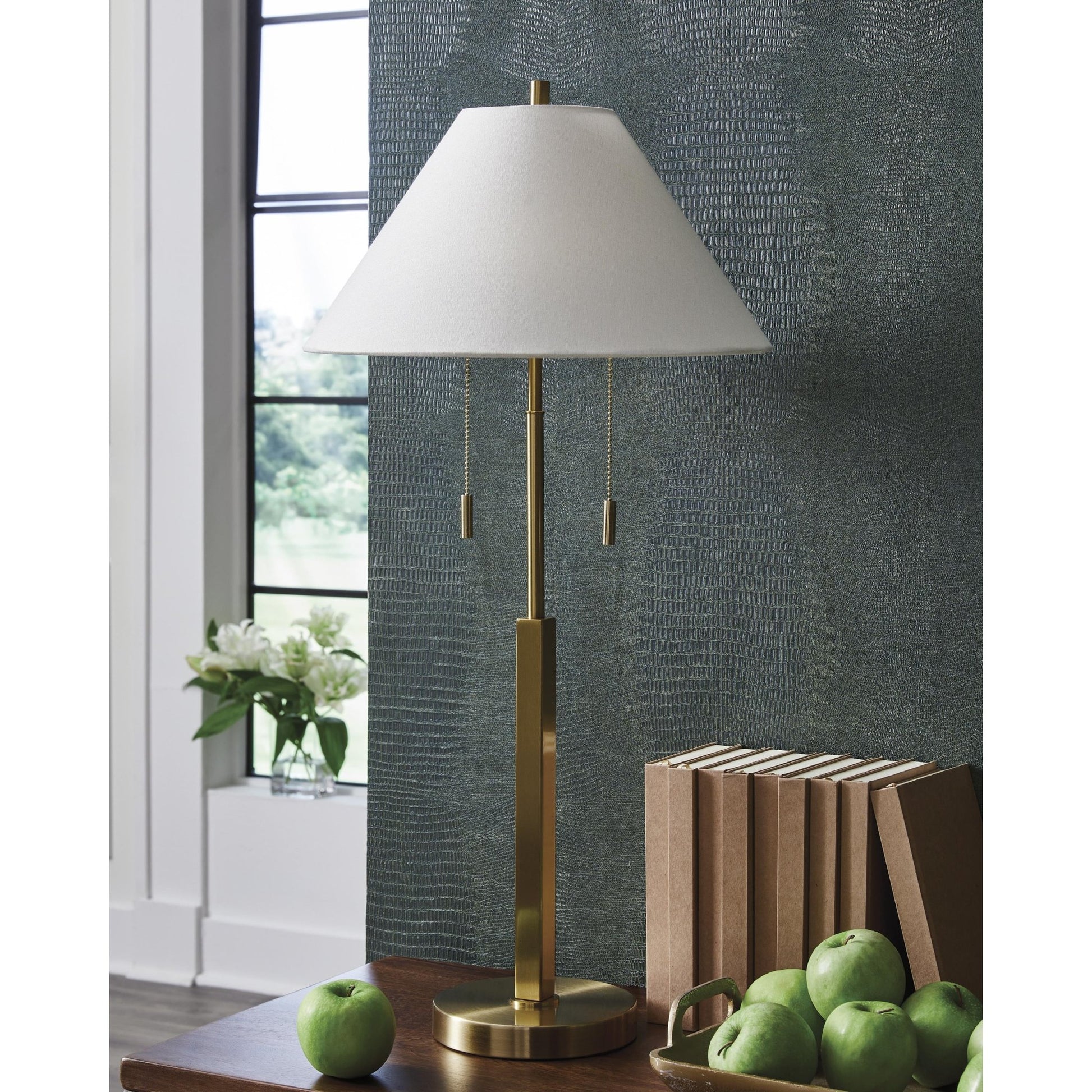 Signature Design by Ashley Haigwood L208474 Metal Table Lamp - American Furniture of Slidell