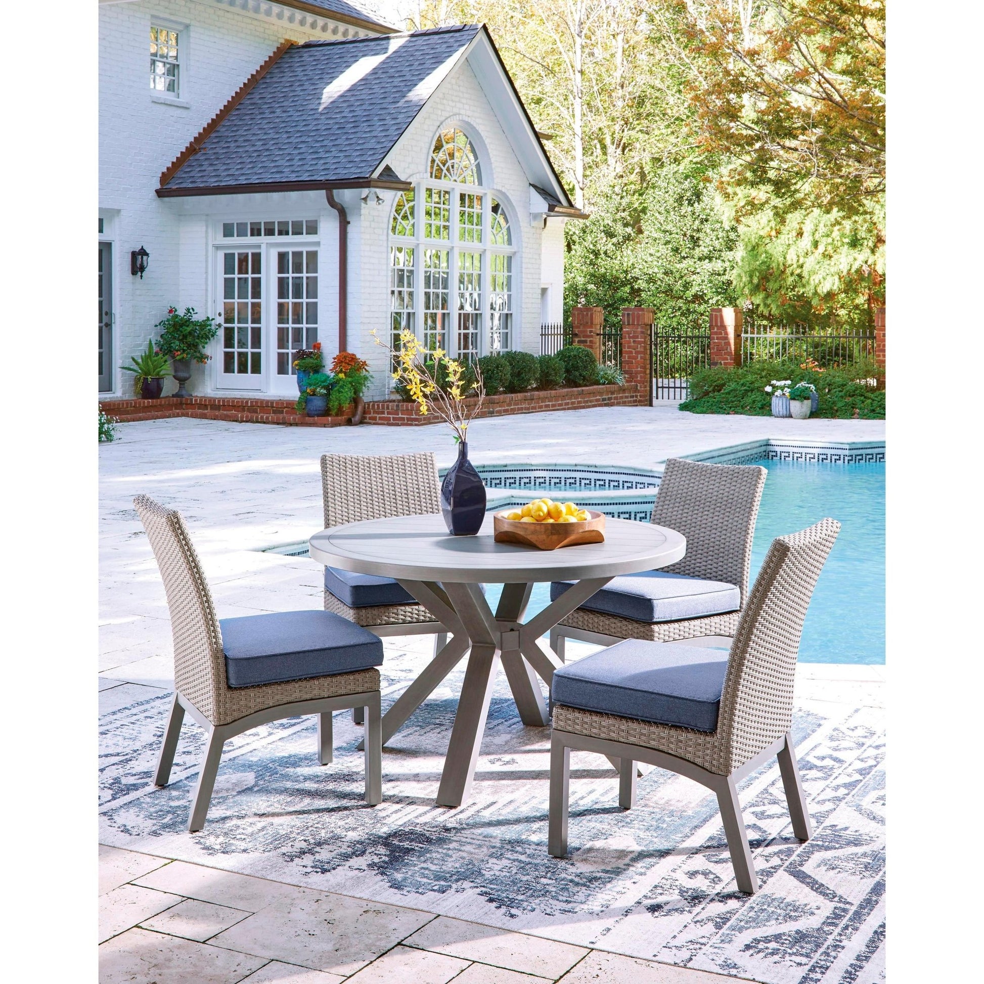 Signature Design by Ashley Half Moon Beach PCP418 - 601 Side Chair with Cushion - American Furniture of Slidell